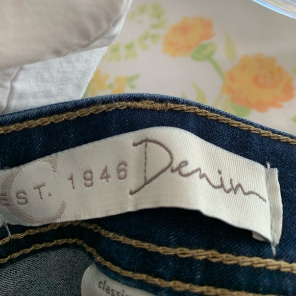 Denim Capris - Picture 3 of 3